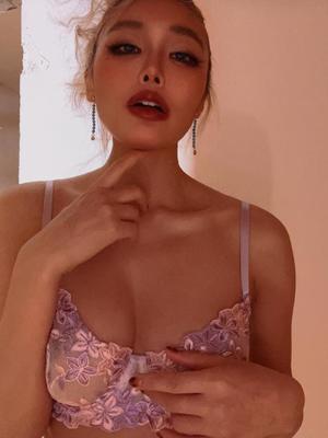 小夏エミリの写メ日記｜エトワール 吉原高級店ソープ