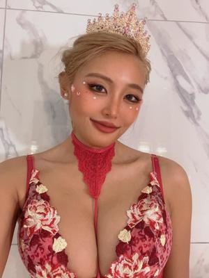 小夏エミリの写メ日記｜エトワール 吉原高級店ソープ