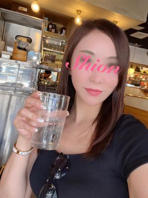 しおんの写メ日記｜秘書室 吉原高級店ソープ