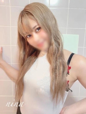 ニナの写メ日記｜ラブ&ピース 埼玉県・大宮格安店ソープ