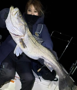 スズの写メ日記｜ラブ&ピース 吉原格安店ソープ