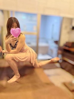 ウランの写メ日記｜ラブ&ピース 吉原格安店ソープ