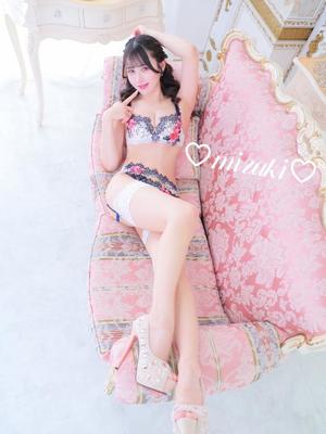 桜庭みずきの写メ日記｜リュクス～LUXE～ 吉原高級店ソープ