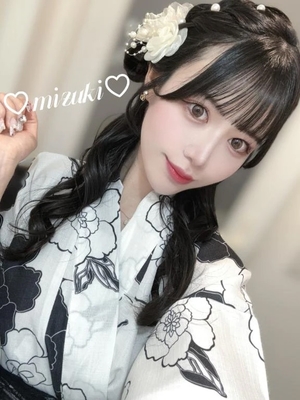 桜庭みずきの写メ日記｜リュクス～LUXE～ 吉原高級店ソープ