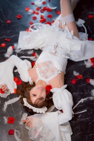 愛沢せれなの写メ日記｜リュクス～LUXE～ 吉原高級店ソープ