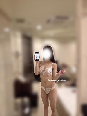 Emiruの写メ日記｜ラグジュアリー 吉原高級店ソープ