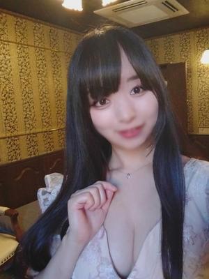 ひなのの写メ日記｜王室 吉原高級店ソープ