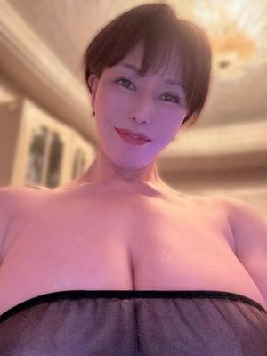 凪沢ひかるの写メ日記｜プレジデントクラブ 吉原高級店ソープ