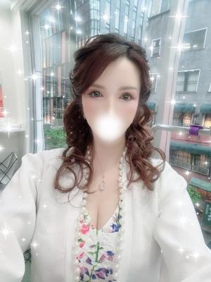 白石ゆかりの写メ日記｜プレジデントクラブ 吉原高級店ソープ