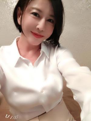 宇佐美奈々の写メ日記｜プレジデントクラブ 吉原高級店ソープ