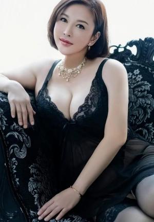宇佐美奈々の写メ日記｜プレジデントクラブ 吉原高級店ソープ