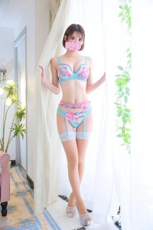 りおの写メ日記｜ヴェルサイユ 吉原高級店ソープ