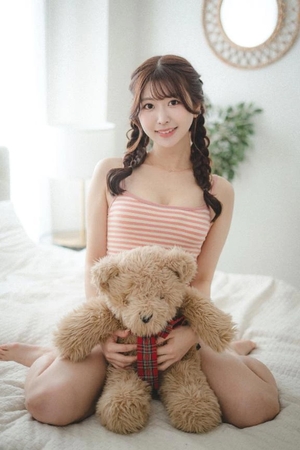 えみりの写メ日記｜ヴェルサイユ 吉原高級店ソープ