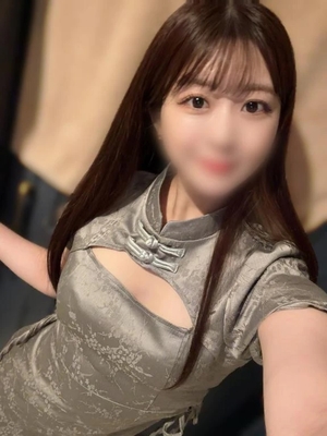 えみりの写メ日記｜ヴェルサイユ 吉原高級店ソープ