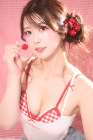 えみりの写メ日記｜ヴェルサイユ 吉原高級店ソープ