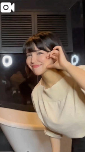 もえの写メ日記｜ヴェルサイユ 吉原高級店ソープ