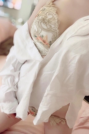 雪見まこの写メ日記｜ヴェルサイユ 吉原高級店ソープ