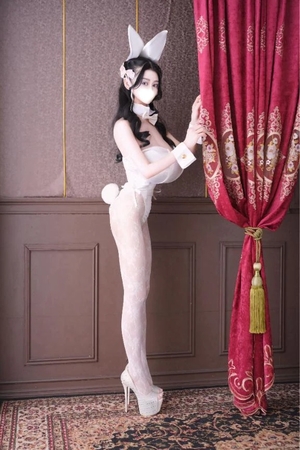 萌木の写メ日記｜ヴェルサイユ 吉原高級店ソープ