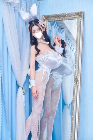 萌木の写メ日記｜ヴェルサイユ 吉原高級店ソープ