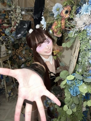 ももの写メ日記｜ヴェルサイユ 吉原高級店ソープ