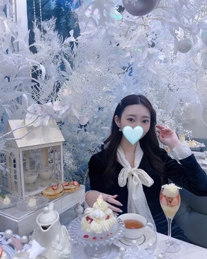 すずの写メ日記｜ヴェルサイユ 吉原高級店ソープ