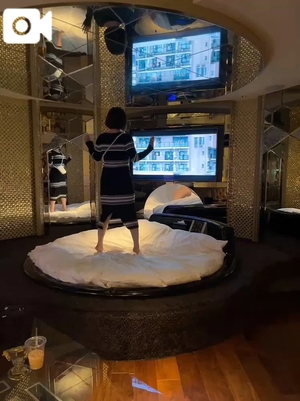 みずさの写メ日記｜ヴェルサイユ 吉原高級店ソープ