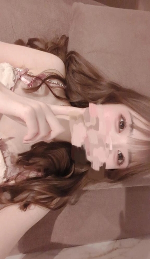 るるの写メ日記｜ヴェルサイユ 吉原高級店ソープ