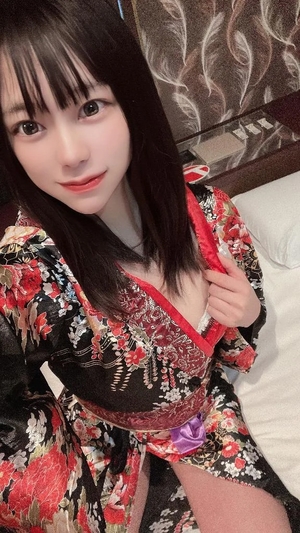亜依の写メ日記｜ヴェルサイユ 吉原高級店ソープ