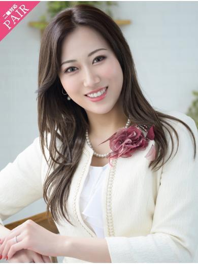 橘 杏紗 | 吉原 ハールブルク (1 / 9)