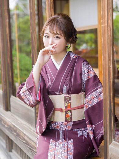 片桐かなで | 吉原 シャトーペトラ (1 / 6)