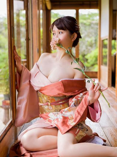 りりこ | 吉原 シャトーペトラ (2 / 5)