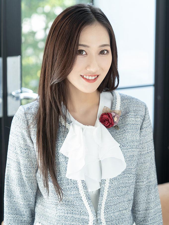 橘 杏紗 | 吉原 ハールブルク (1 / 9)