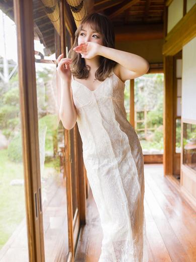 片桐かなで | 吉原 シャトーペトラ (4 / 6)