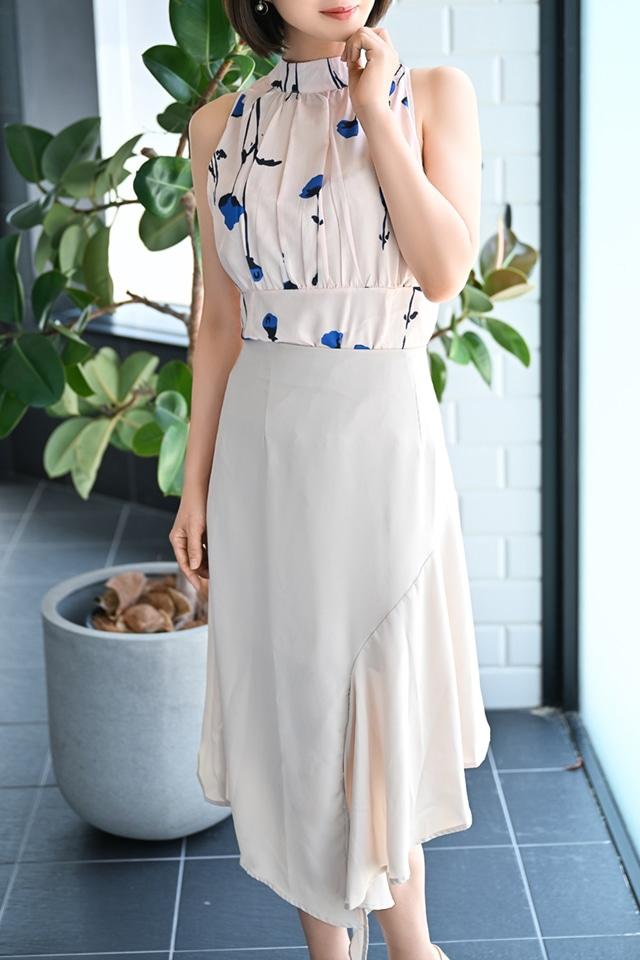 Chisato Asou | 川崎 エレガント (1 / 6)