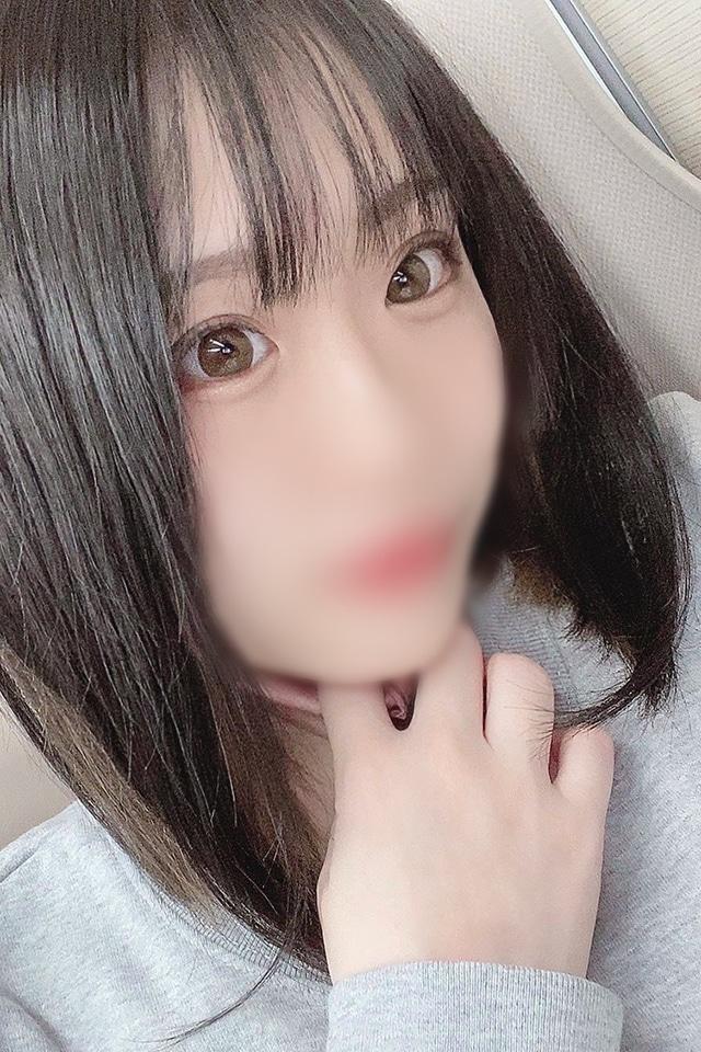 エミ | 埼玉県・大宮 ラブ&ピース (1 / 4)