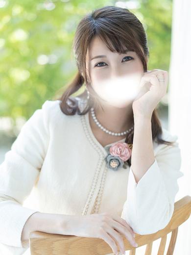 倉沢里胡 | 吉原 ハールブルク (1 / 8)