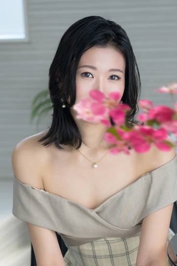 菜々穂｜ローテンブルク 吉原高級店ソープ