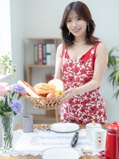 新妻涼子 | 吉原 ハールブルク (7 / 10)