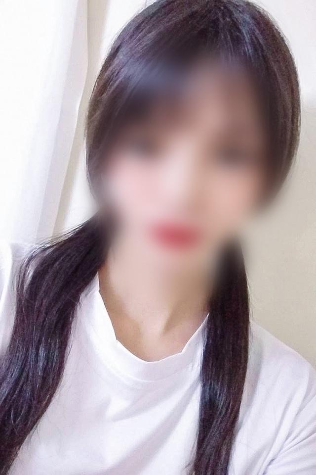 タマキ | 埼玉県・大宮 ラブ&ピース (1 / 3)