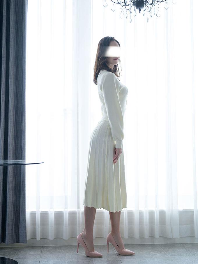 夏野朝妃｜ローテンブルク 吉原高級店ソープ