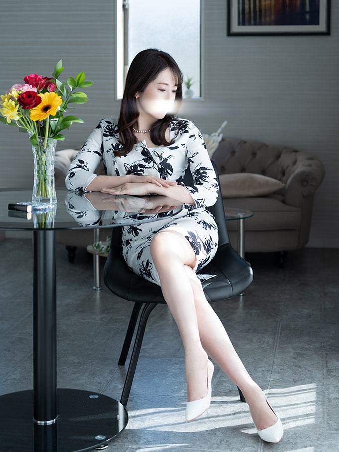 吉沢はるか | 吉原 ローテンブルク (4 / 7)