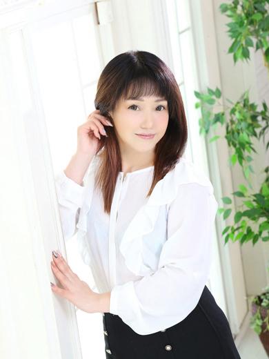 秋月麗華 | 吉原 プレジデントハウス (1 / 5)