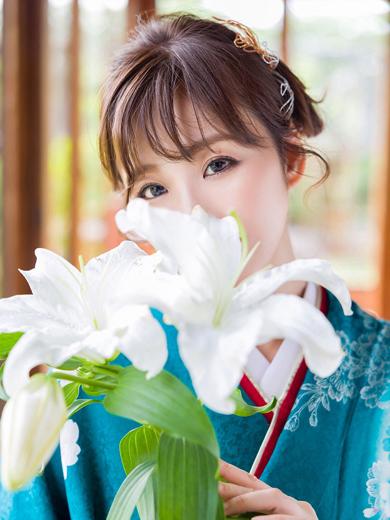 和香 | 吉原 シャトーペトラ (1 / 5)