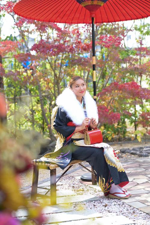 小夏エミリのグラビア｜エトワール 吉原高級店ソープ