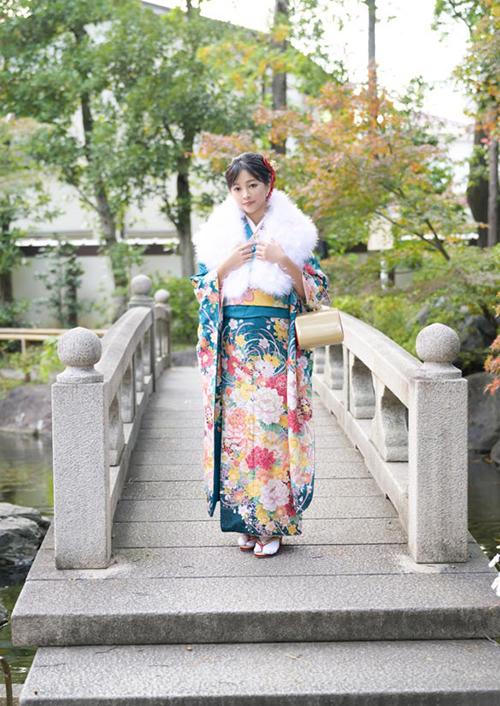 めいのグラビア｜秘書室 吉原高級店ソープ