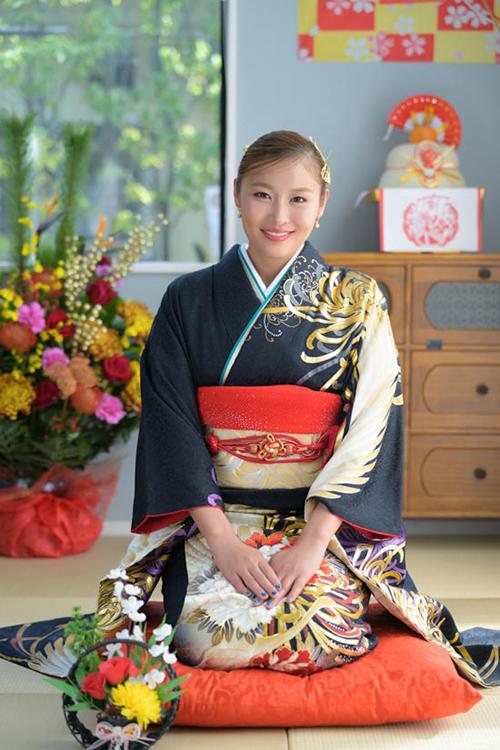 小夏エミリのグラビア｜エトワール 吉原高級店ソープ