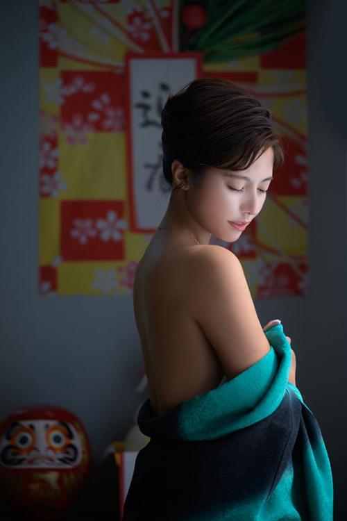 芦屋 潤のグラビア｜セグレターリオ 吉原高級店ソープ